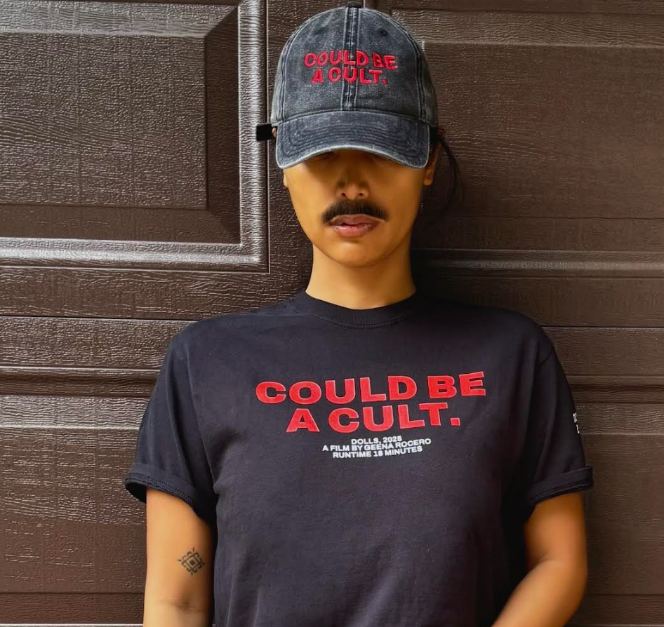 X DOLLS: COULD BE A CULT HAT IN WASHED BLACK/RED